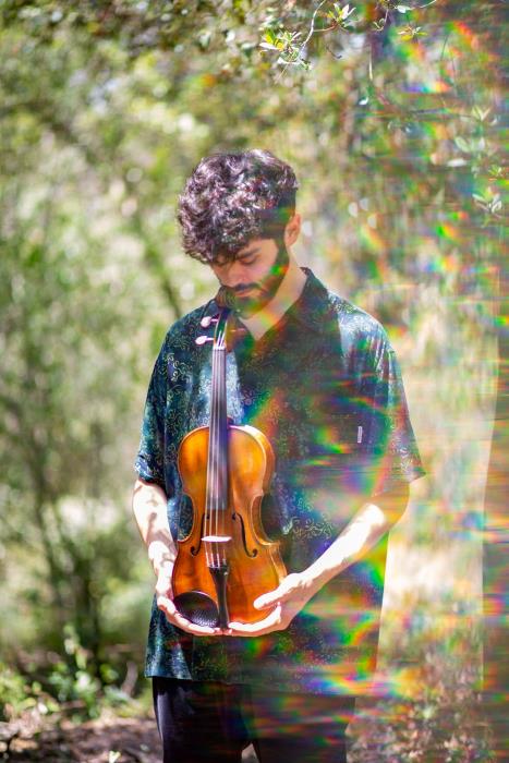 Apel·les Carod presenta “Abismes i flors”