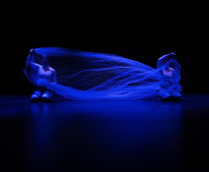 Ró. Hystéra Collective