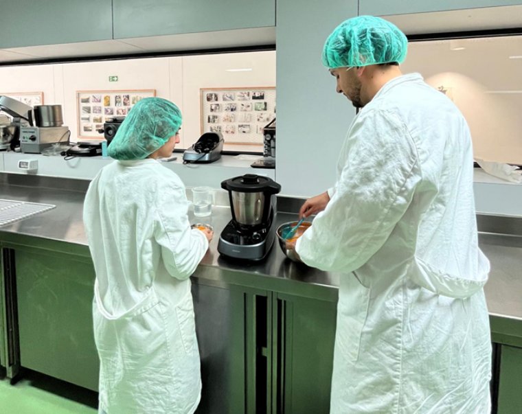 Ametller Origen incorpora la intel·ligència artificial per millorar la qualitat dels seus gaspatxos. Ametller Origen