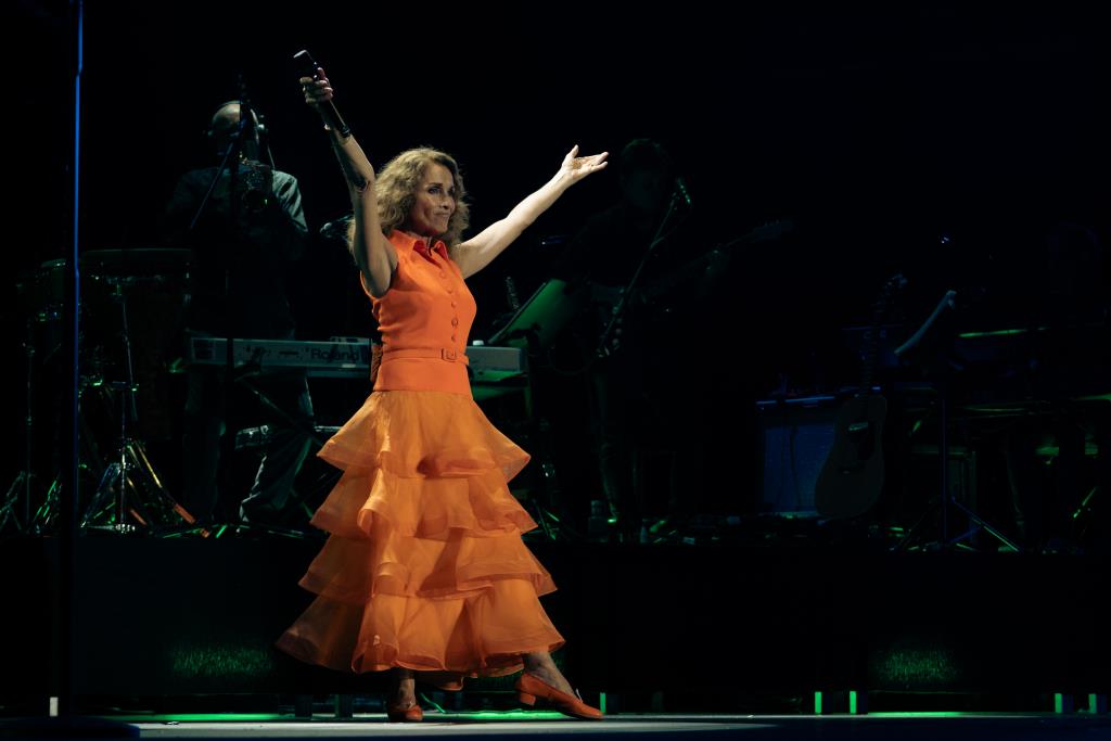 Ana Belén encisa el Festival Terramar CaixaBank amb una nit plena d’ànima, emoció i grans clàssics. Terramar/ Sergi Abad