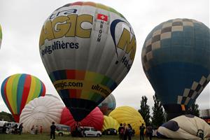 Arrenca la 29a edició de l'European Balloon Festival amb l'estrena d'una cistella adaptada per als infants