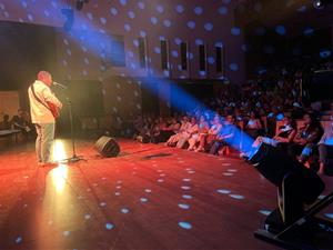 Cal Bolet i l’Auditori presenten una temporada amb teatre, música, circ i dansa fins al gener
