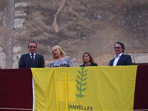Canyelles recupera el seu Castell en un acte històric de donació al poble