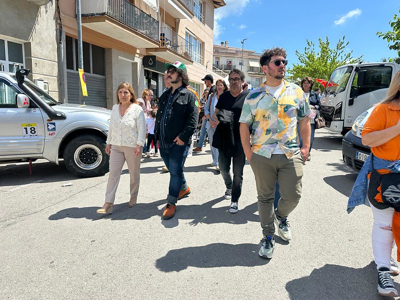 Canyelles tanca amb èxit una nova edició del VADE Fires, marcada per la gastronomia, la cultura i l’humor radiofònic. Ajuntament de Canyelles