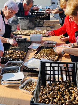 Canyelles tanca amb èxit una nova edició del VADE Fires, marcada per la gastronomia, la cultura i l’humor radiofònic