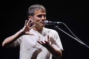 Cesk Freixas ha tancat aquest diumenge més de dues dècades de trajectòria amb un concert a la Sala Paral·lel 62 de Barcelona com a punt final a la gir