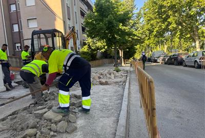 Comencen les obres de millora de voreres a l’avinguda Tarragona de Vilafranca. Ajuntament de Vilafranca