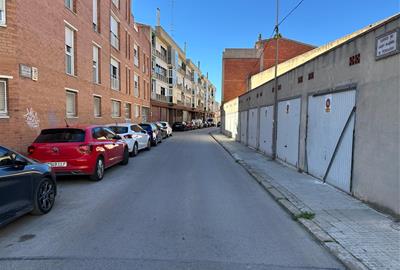 Comencen les obres de renovació de la xarxa d’aigua i millora de la vorera al carrer Sant Raimon de Penyafort de Vilafranca. Ajuntament de Vilafranca