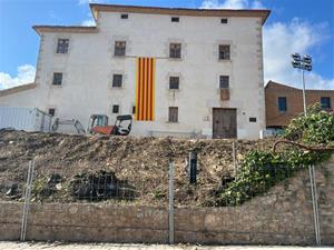 Cubelles inicia les obres de remodelació de la plaça del Castell. Ajuntament de Cubelles