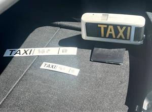 Denunciat un taxista andorrà per efectuar un servei il·legal de VTC fins a Sitges