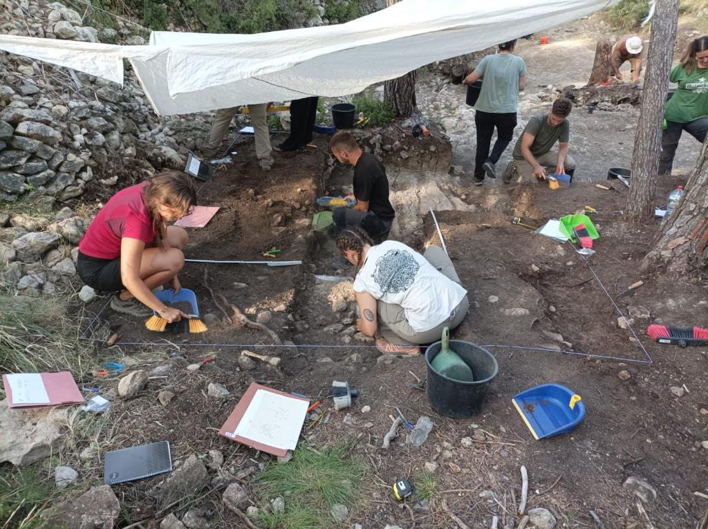 Descobreixen a Sant Martí Sarroca un enterrament de fa 7.200 anys al jaciment de les Guixeres. Ajt Sant Martí Sarroca