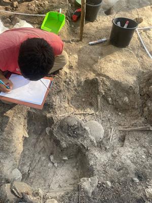 Descobreixen a Sant Martí Sarroca un enterrament de fa 7.200 anys al jaciment de les Guixeres