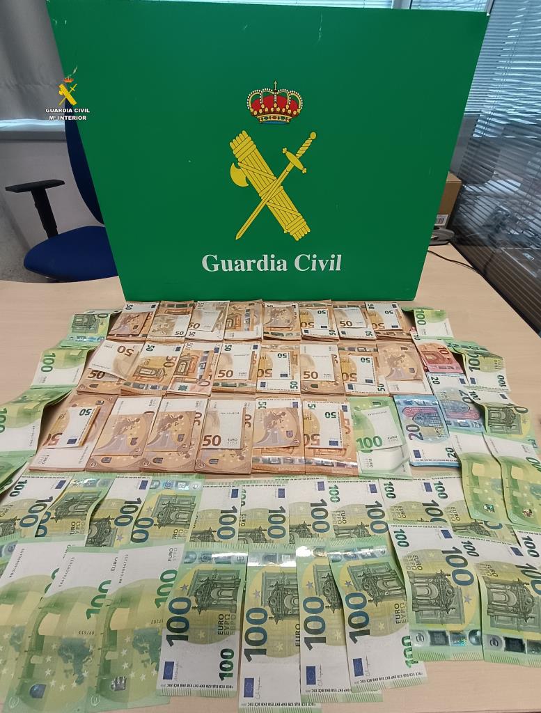 Desmantellada una organització dedicada al tràfic de drogues en un operatiu al Vendrell i Cubelles. Guàrdia Civil