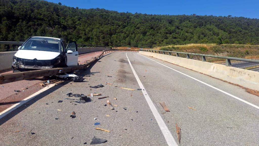 Detingut un conductor begut a l'Anoia després d'accidentar-se i quedar adormit al carril bici. ACN