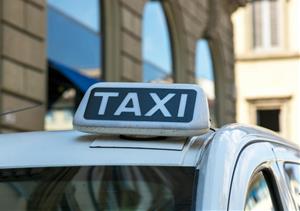 El Baix Penedès avança cap a la demarcació única del servei de taxi. CC Baix Penedès