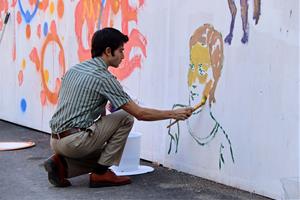 El barri del Rec d'Igualada s'omple amb un centenar de marques de moda, cultura i art de carrer