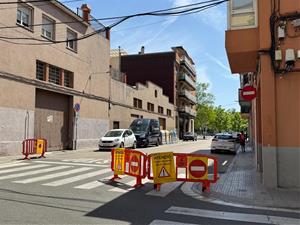 El carrer Santa Margarida i els Monjos de Vilafranca passa a ser de sentit únic per millorar la seguretat i la mobilitat. Ajuntament de Vilafranca