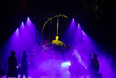 El Circ Raluy Legacy torna a Cunit amb “Cyborg”, una experiència circense que traspassa els límits de la realitat. Circ Raluy Legacy 