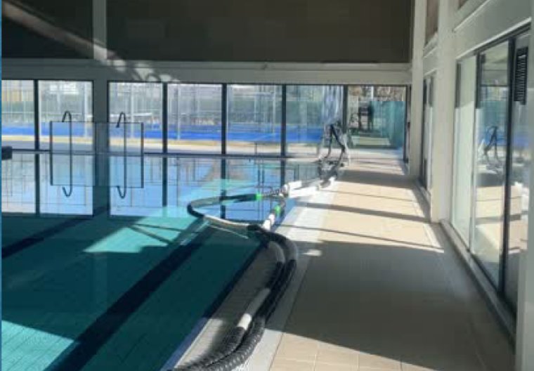 El Complex Aquàtic de Vilafranca inicia una nova fase de reobertura amb la piscina recreativa. Ajuntament de Vilafranca