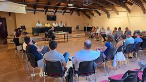 El Consell Comarcal del Baix Penedès aprova millores laborals, dona suport a Idiada 2 i a l’ampliació de la R8, i rep els terrenys per a la nova seu. 