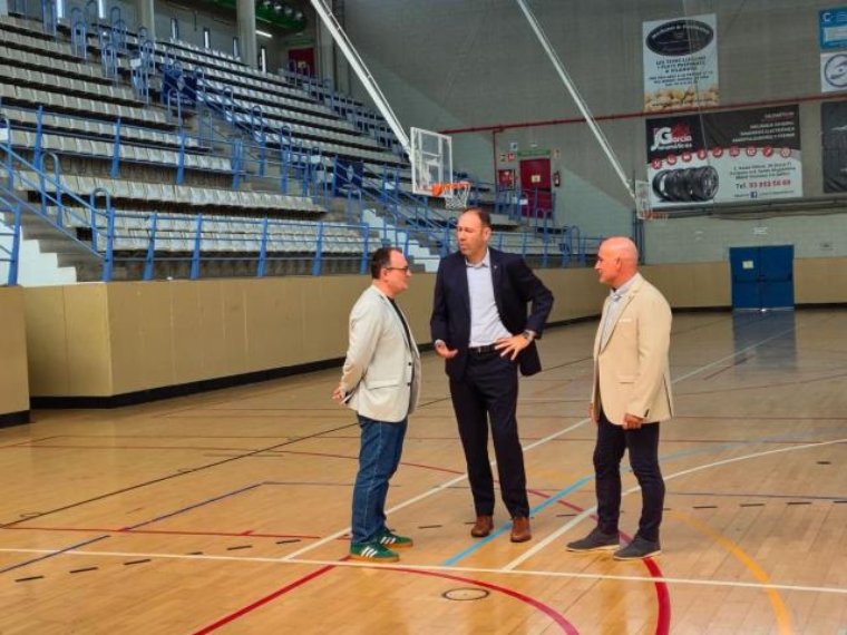El conseller d’Esports es compromet a donar suport als projectes esportius de Vilanova i la Geltrú. Ajuntament de Vilanova