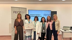 El Consorci Sanitari Alt Penedès-Garraf rep una donació de la FEGP per impulsar la musicoteràpia en pacients amb demència. CSAPG