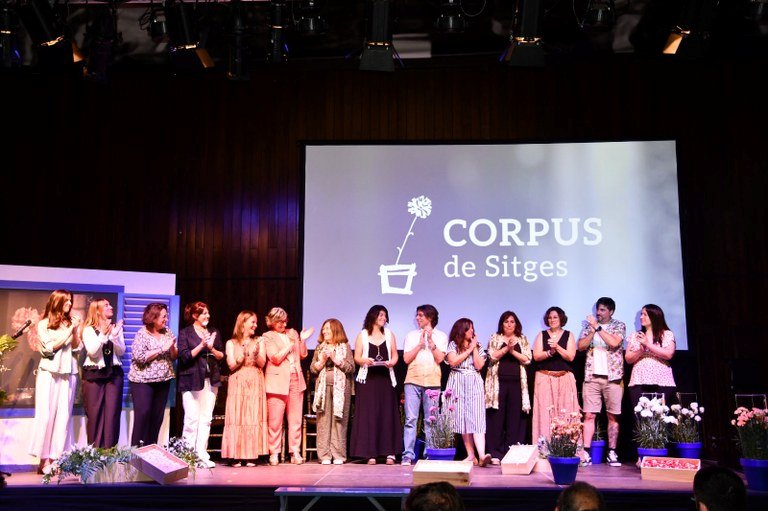 El Corpus de Sitges 2025 arriba amb catifes espectaculars i un joc de taula inèdit. Ajuntament de Sitges