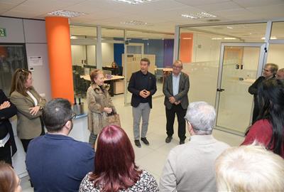 El director del SOC visita l’Eina del Vendrell per reforçar la col·laboració en ocupació i empresa. Ajuntament del Vendrell