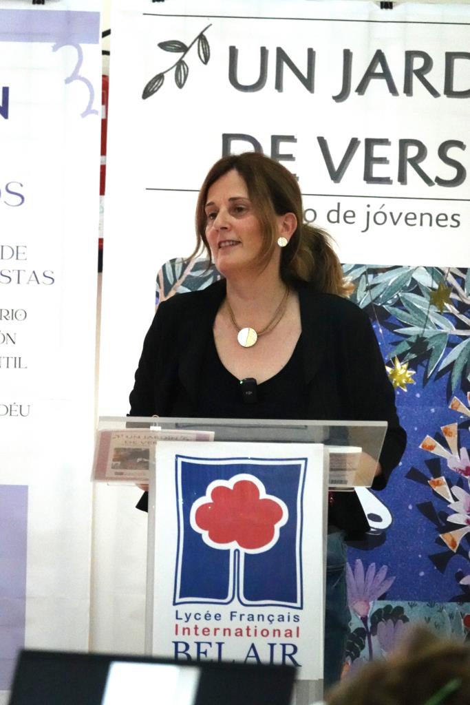 El Lycée International Bel Air publica el seu primer llibre solidari a favor de la recerca del càncer infantil. Lycée BEL AIR