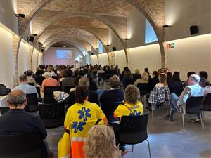El Penedès presenta un projecte pioner que transcendeix l’atenció sanitària i social tradicional