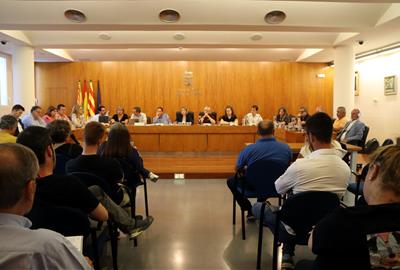 El ple de Piera aprova una moció en defensa de la convivència al municipi i en contra dels "discursos d'odi". ACN