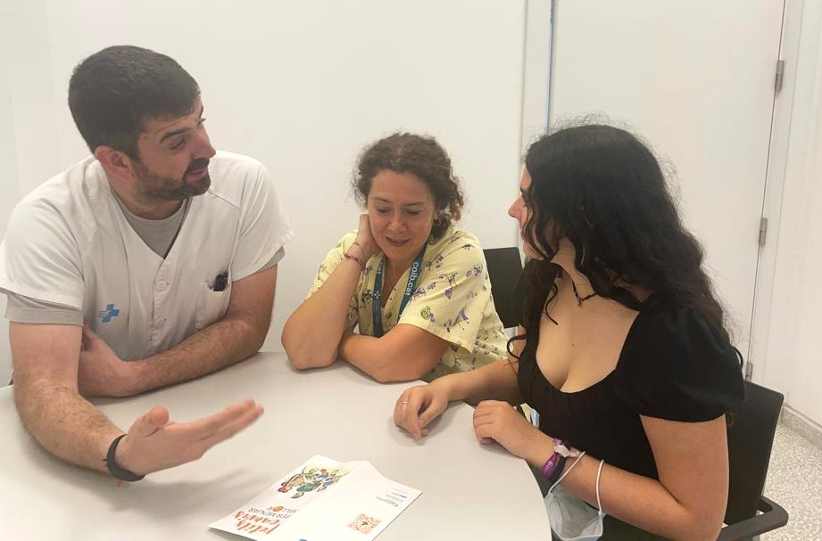 El projecte ‘Fem pas’ acompanya més de 180 adolescents de Ribes i Olivella en el trànsit de la pediatria a l’atenció adulta. Generalitat de Catalunya
