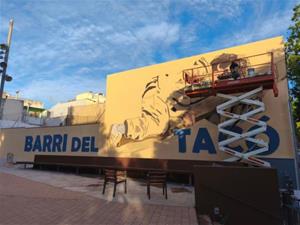 El Tacó estrena un mural participatiu que reforça la identitat i la cohesió veïnal. Ajuntament de Vilanova