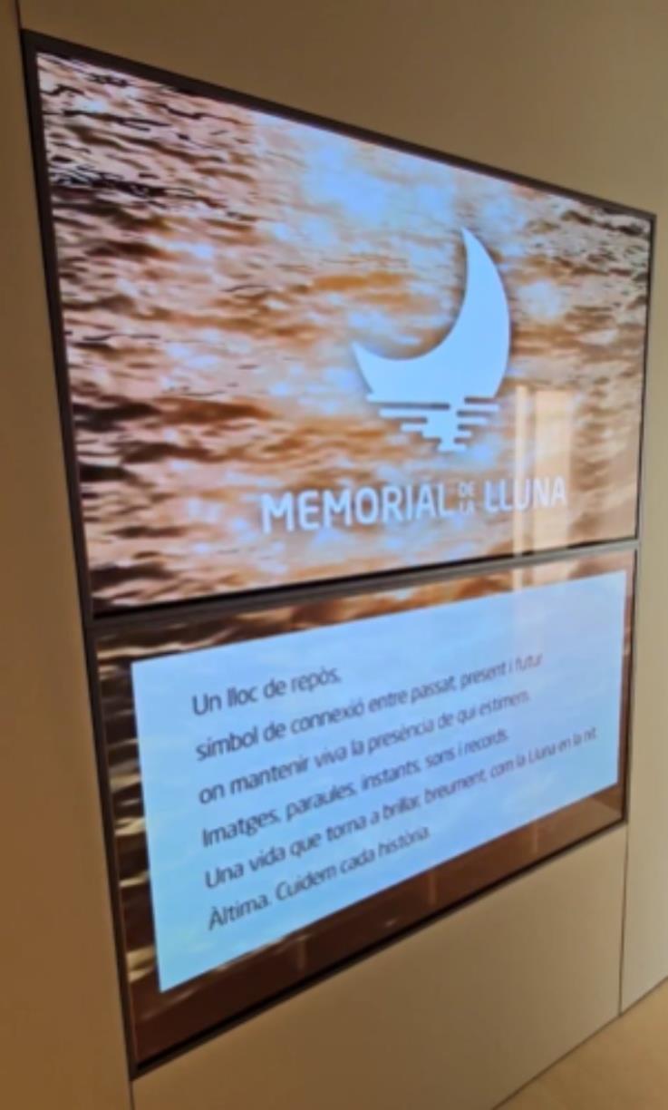 El tanatori de Vilanova i la Geltrú ha incorporat 16 nous columbaris amb tecnologia audiovisual al seu espai Memorial de la Lluna. Àltima