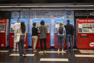 El transport protagonitza les principals pujades de preu del 2026: taxis, bitllets i peatges seran més cars. ACN