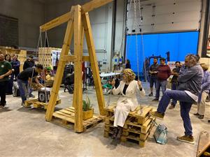 “El vi és cultura” premia la fantasia i l’enginy en la seva sisena edició a Vilobí del Penedès. El vi és cultura