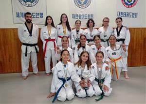 Els alumnes de l'Escola Chois Vilanova. Eix