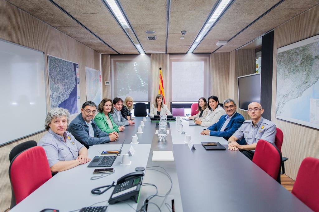 Els delegats territorials del Govern visiten el CECAT per conèixer de primera mà el funcionament de Protecció Civil. Generalitat de Catalunya
