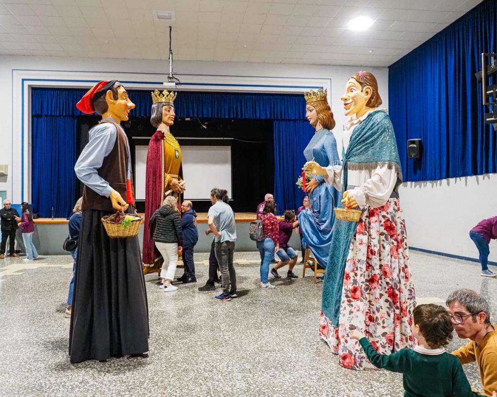Els gegants Sebastià i Margarida inicien la celebració del seu 50è aniversari a la Bisbal del Penedès. Ajuntament de la Bisbal