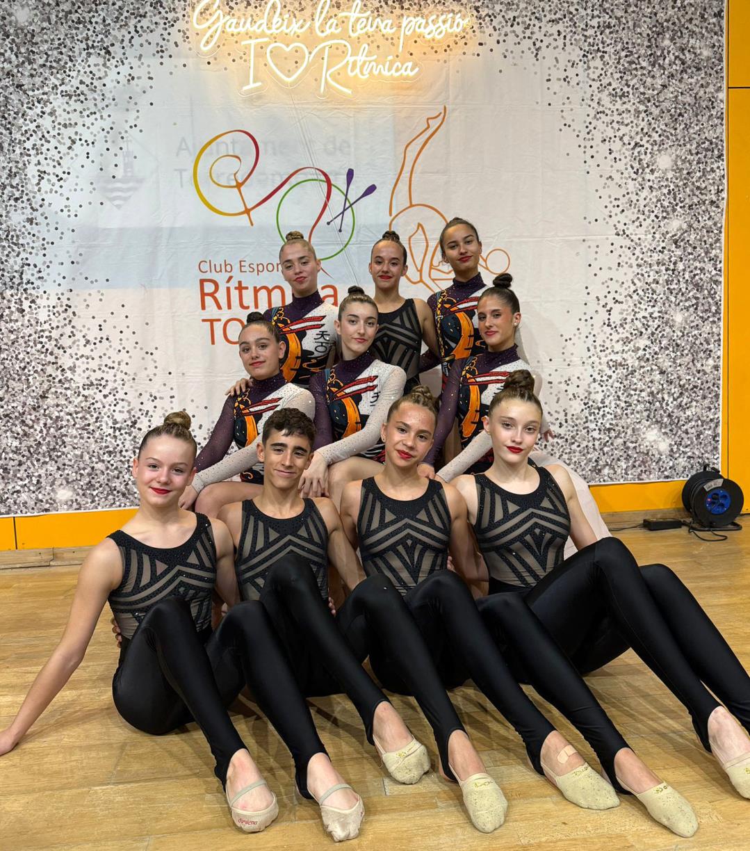 Els gimnastes del Club Rítmica Olèrdola . Eix