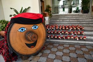 Els infants nascuts a Sitges aquest 2025 ja es poden inscriure a ‘El meu primer Tió’. Ajuntament de Sitges