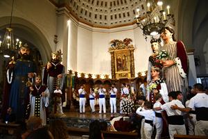 Els infants tornen a omplir de color i festa els carrers de Sitges amb la Matinal de Santa Tecla
