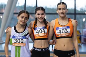 Els joves atletes del Dinami-k Club Atletisme Vilanov