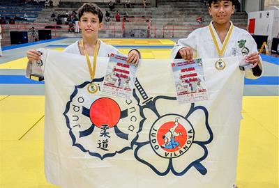 Els judoques de l'Escola de Judo Vilafranca - Vilanova a Tortosa. Eix