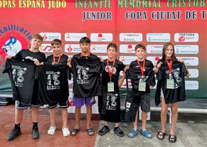 Els judoques de l'Escola de Judo Vilafranca - Vilanova a Tortosa