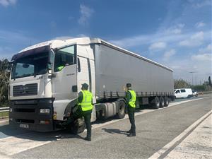Els Mossos d’Esquadra reforcen la vigilància a l’AP-7 amb un gran dispositiu conjunt a les portes de Setmana Santa