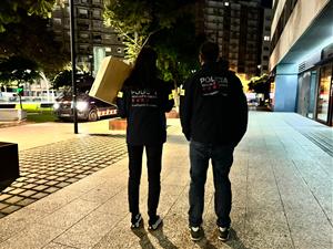 Els Mossos fan almenys 9 detencions i 13 escorcolls contra una xarxa que traficava amb medicaments il·legals. ACN