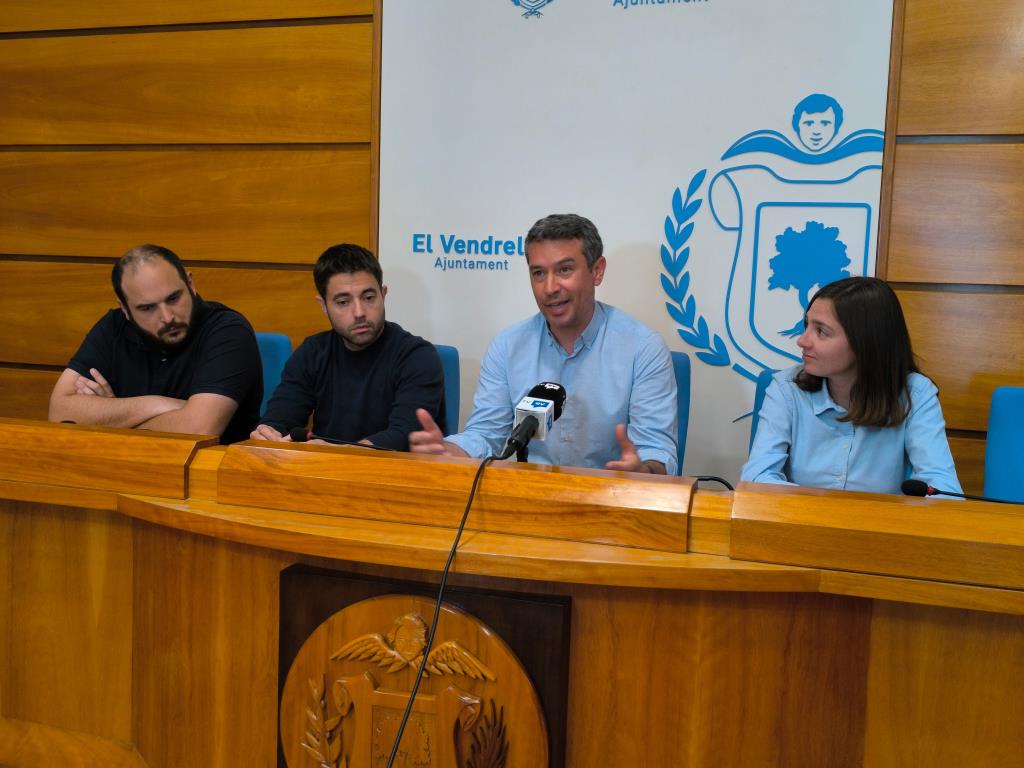 Els Nens del Vendrell enceten la temporada castellera amb energia i novetats. Ajuntament del Vendrell