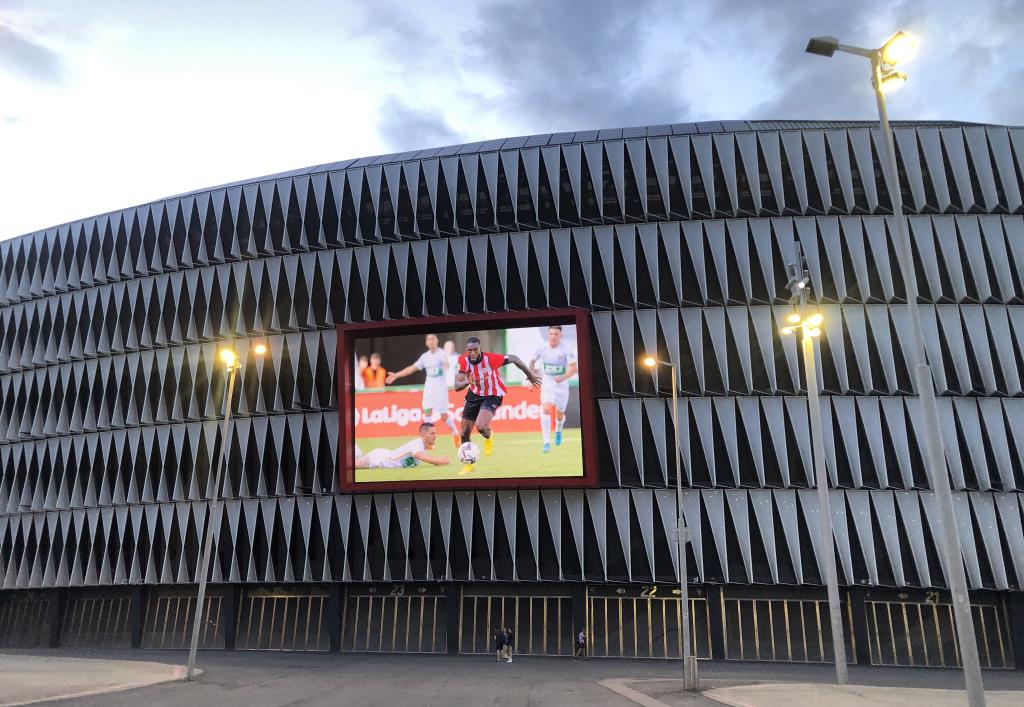Estadi de San Mamés. Eix