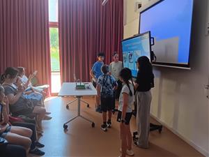 Èxit de participació als Tallers de Suport i Acompanyament Educatiu de Vilafranca, amb la robòtica com a eix temàtic